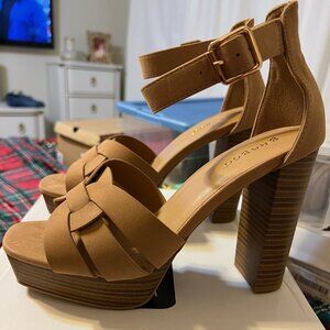 👡 Bamboo “Merge-07” Platform Block Heel Sandals — Camel Nubuck (Size 7.5)
